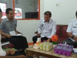 Tuntut Bagi Keuntungan. Karyawan Pos Indonesia Mogok Kerja