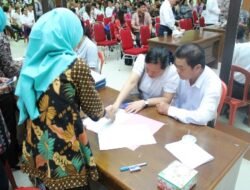 55 Pasutri Akhirnya Miliki Akta Perkawinan