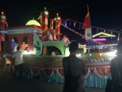 Lepas Pawai Kendaraan Hias, Ini Pesan Bupati Sanggau