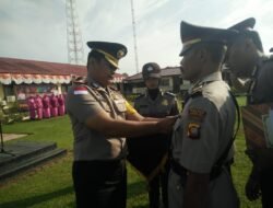 Kabag Ops dan Kapolsek Seberuang Diganti