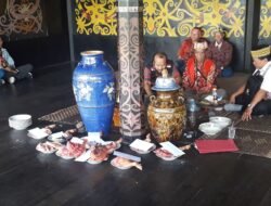 Kepala Humas BNPB Dihukum Adat