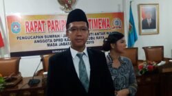 MICHAEL WONG DAN ISTRI