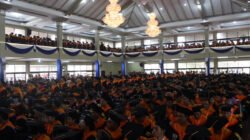 WISUDA 1