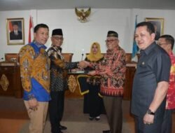 Rusman Ali Jawab PU Fraksi DPRD Terkait APBD-P