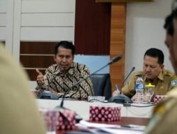 Kemenko Ekonomi Tinjau Lahan PPTKH di Kubu Raya