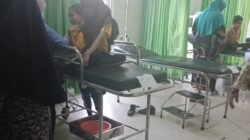 KERACUNAN MAKANAN PENTOL BAKAR
