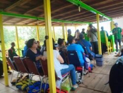 Berwisata Menyusuri Keunikan Danau Sentarum