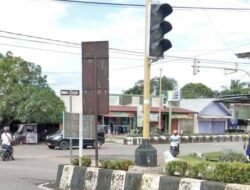 Traffic Light Rusak, Kemacetan tak Terhindarkan