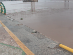 Tabrak Waterfront, Edi Kamtono: Harus Ganti Rugi