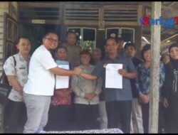 100 Warga Miskin Di Rasau Jaya Dapat Bantuan UEP