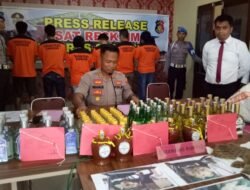 Terungkap, Penyelundupan Dari Malaysia Mulai Makanan, Miras, Daging Babi Hingga Trenggiling