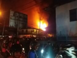 4 Ruko Ludes Terbakar