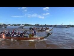 Pertama Kali Dentuman Meriam Membuka Dragon Boat