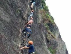 BKSDA Tutup Jalur Pendakian Bukit Kelam