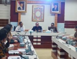 KPK Datangi Kantor Bupati Kubu Raya