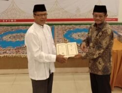 MUI Kalbar Terima Wakaf 1.000 Alquran