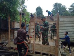 TNI Bantu Pemulihan Lokasi Longsor di Bengkayang