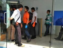 Mesin ATM di Pontianak Dibobol Maling. Polisi Lacak Pelaku Melalui CCTV