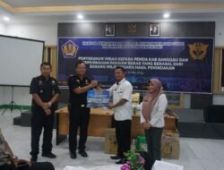 BC Entikong Hibahkan Barang Hasil Penindakan