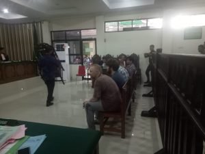 Terdakwa Tidak Hadirkan Saksi. Jaksa Dakwa Empat Warga Polandia Pasal Berlapis
