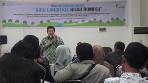 Kelola Hutan Sosial Wujudkan Biru Langitku, Hijau Bumiku