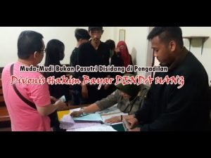 Hakim Vonis Muda Mudi Bukan Pasutri Bayar Denda Uang