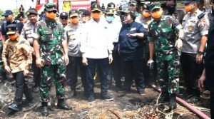Pejabat Pemerintah Pusat Tinjau Lokasi Karhutla di Kalbar