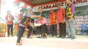 Masyakat Adat 7 Desa Gelar Ritual Adat ‘Ncangi