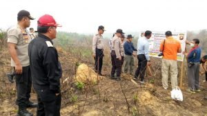 Terjadi Karhutla, Lahan Sawit PTPN XIII Disegel