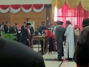 PR Menunggu Anggota DPRD Pontianak