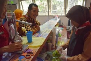Nominasi Tiga Besar Nasional, SMPN 1 Pontianak Didatangi Tim Verifikator