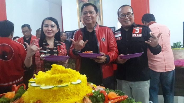 peresmian sekretariat pdip kalbar