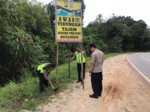 Laka Lantas Meningkat, Polres Sekadau Pasang Peringatan