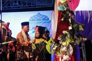 Paolus Hadi Janjikan Bonus Umroh Pemenang MTQ