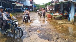 Warga di Bantaran Sungai Waspada Banjir Susulan