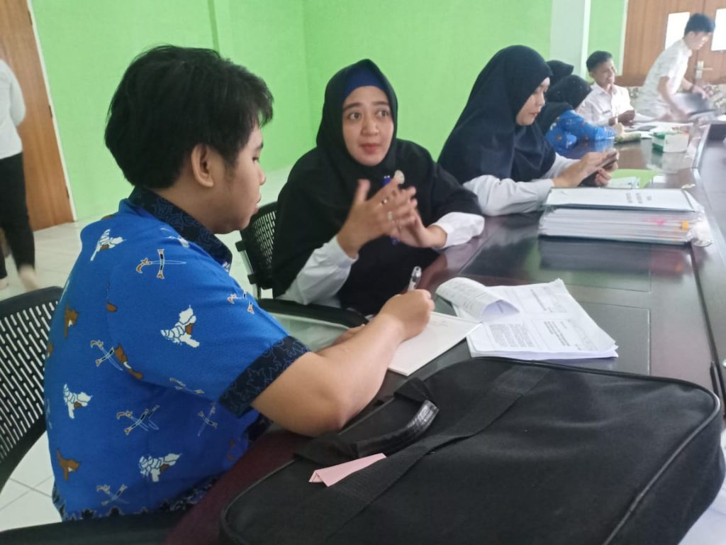 Raih Akreditasi Bintang Empat, RSUD Sekadau Dikunjungi RSUD Melawi