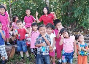 Perjuangan Rosmini Bangkitkan Nasionalisme Anak Perbatasan