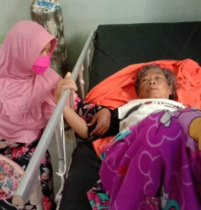 Kepedulian Sosial Warga Terhadap Mbah Mirah