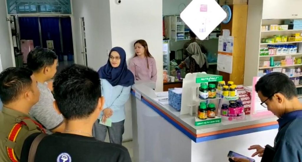 Tim Gabungan Tinjau Stok Pangan dan Masker