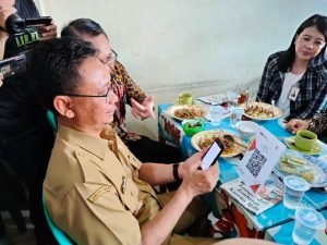 Pedagang Sekarang Bisa Gunakan QRIS, Aplikasi Transaksi Non Tunai
