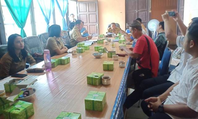 Panitia rapat persiapan MTQ tingkat provinsi di Sekadau waktu lalu