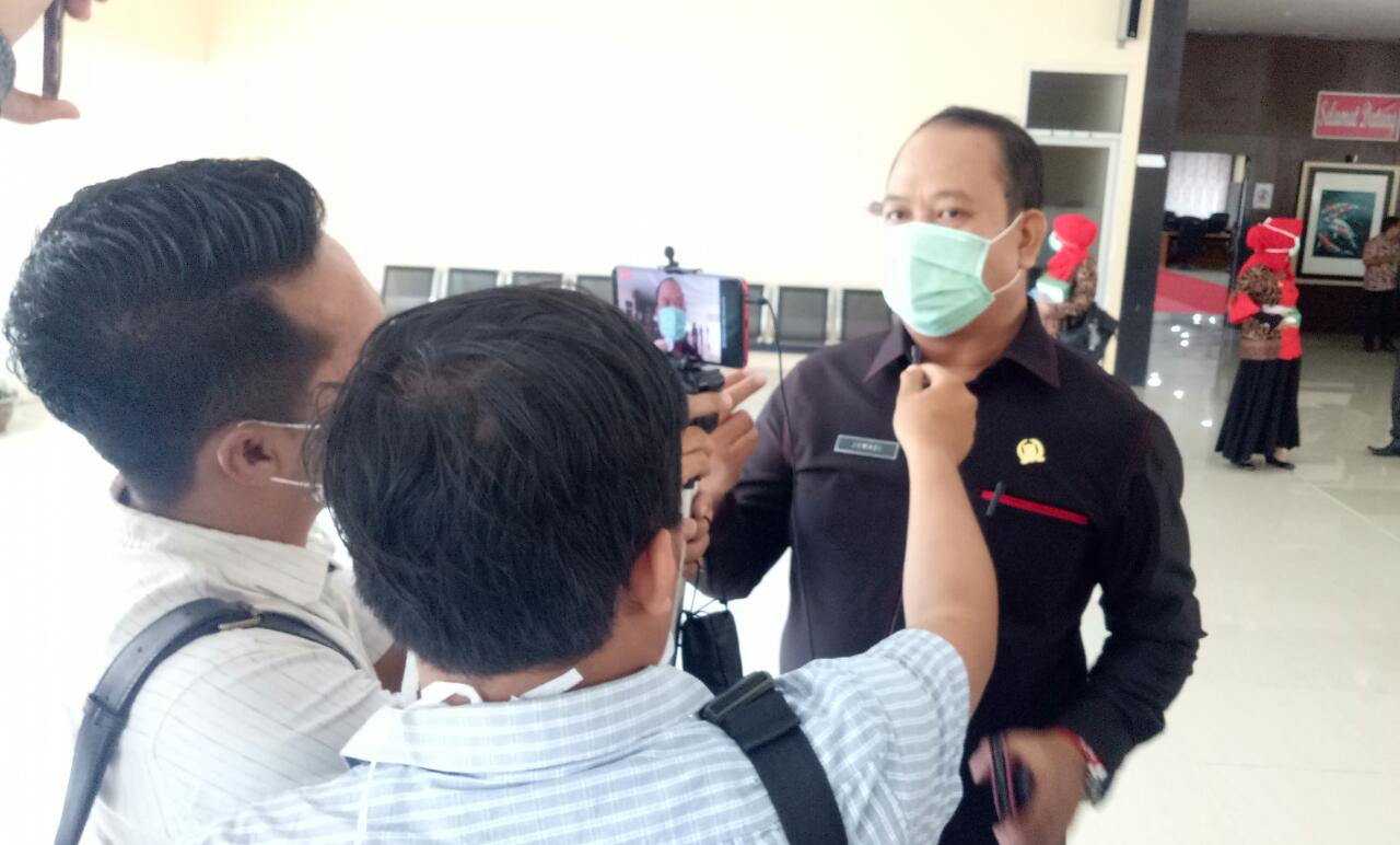 Ketua DPRD Sanggau Jumadi masih enggan menyebutkan nama calon Pj Bupati Samggau
