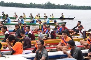 Lomba Sampan Bidar, Memasyarakatkan Tradisi Nenek Moyang