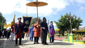 Tolak Musibah dan Corona, Raja Sanggau Pimpin Ritual Paradje’ Bersih Negeri