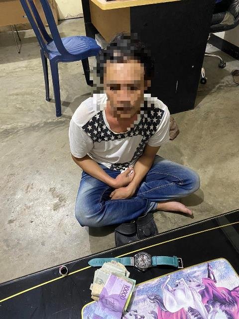 Seorang PNS Tertangkap Basah Saat Grebek Lapak Narkoba