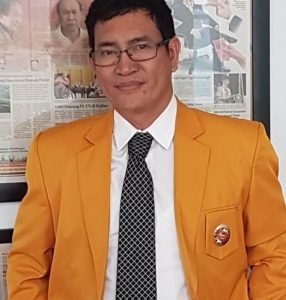 Hanura Kalbar Bagikan Gratis Formav-D Untuk Para Medis