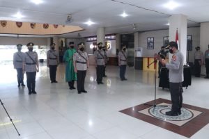 Enam Perwira Polda Kalbar Diganti. Termasuk Dua Kapolres dan Direktur Narkoba