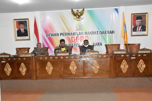 Muda Tanpa Didampingi Jiwo Saat Paripurna DPRD