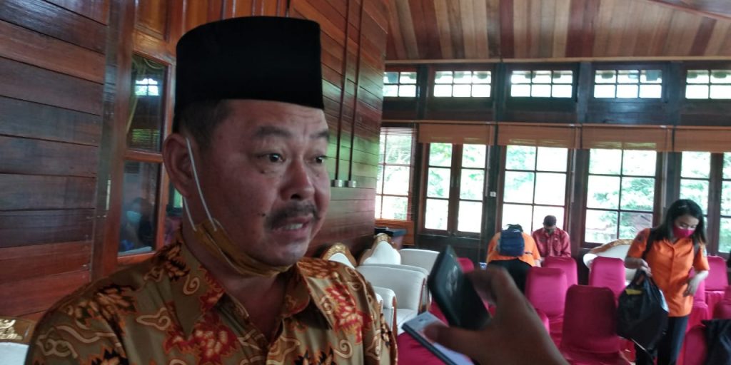 138 CJH Sintang Batal Berangkat. Tarik Uang atau Daftar Tunggu