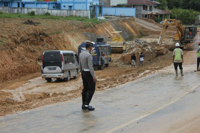 Warga Entikong Disarankan Mengadu ke Ombudsman